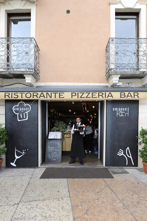 베로나 La Terrazza Sull'Arena 아파트 외부 사진